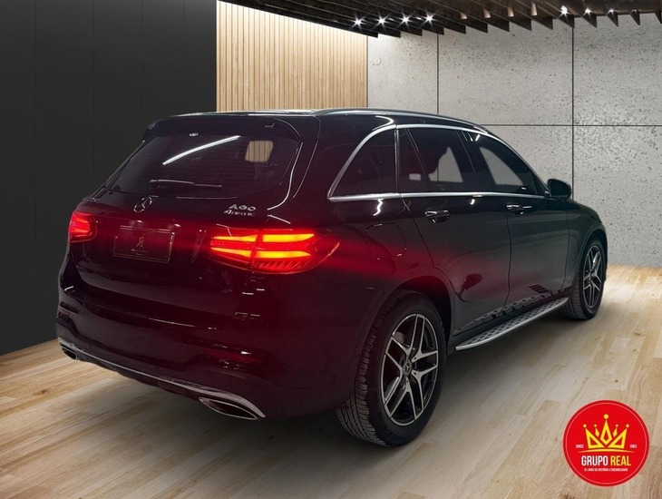 galeria GLC 250 Sport 4MATIC 2.0 TB 16V Aut.