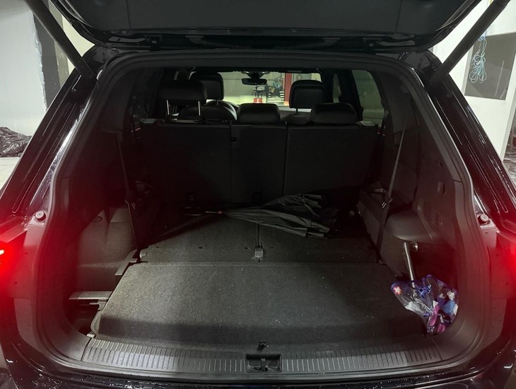 galeria TIGUAN Allspac R-Line 300 TSI 2.0