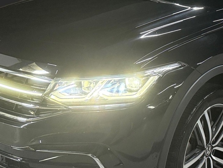 galeria TIGUAN Allspac R-Line 300 TSI 2.0