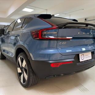 Volvo C40 P8 RECHARGE TWIN ELECTRIC ULTIMATE AWD