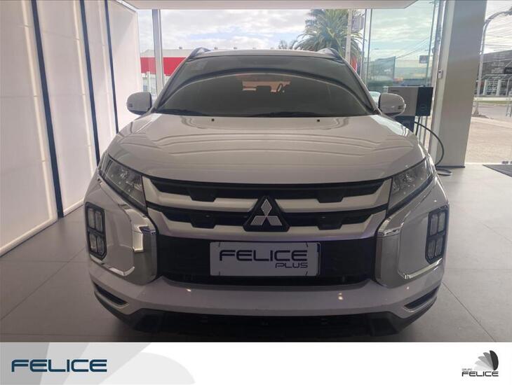 galeria OUTLANDER SPORT