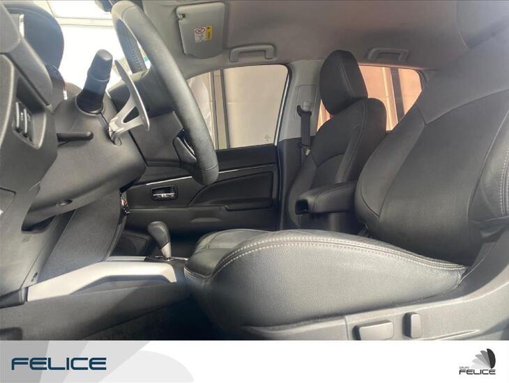 galeria OUTLANDER SPORT