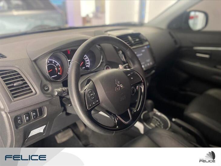 galeria OUTLANDER SPORT