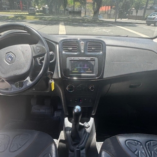 Renault SANDERO 1.6 16V SCE FLEX STEPWAY DYNAMIQUE MANUAL