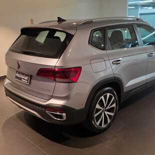 Volkswagen Taos Highline 1.4 TSI