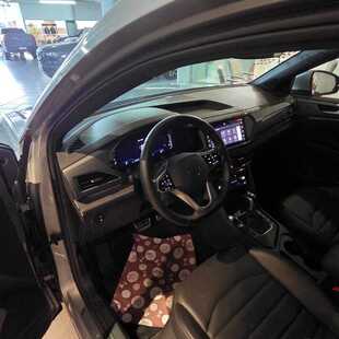 Volkswagen Taos Highline 1.4 TSI