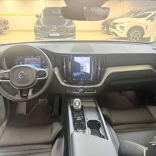 Volvo XC60 2.0 T8 RECHARGE ULTIMATE DARK AWD GEARTRONIC