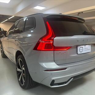 Volvo XC60 2.0 T8 RECHARGE ULTIMATE DARK AWD GEARTRONIC