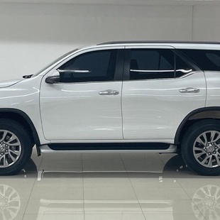 Toyota SW4 SRX 2.8 Turbodiesel 4x4 (Aut.) (7 Lugares)