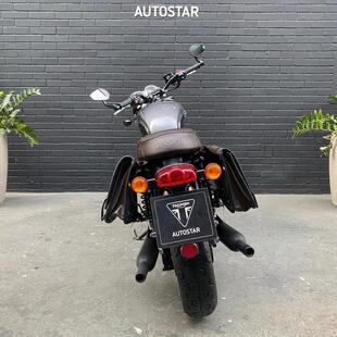 Triumph Bonneville T120 Black