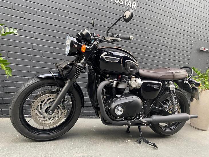 galeria Bonneville T120