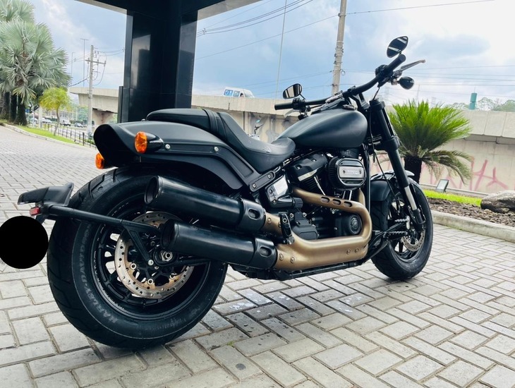 galeria FAT BOB FXFB