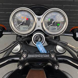 Triumph Bonneville T120 T120 Black