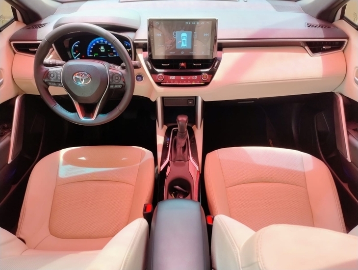 galeria COROLLA CROSS