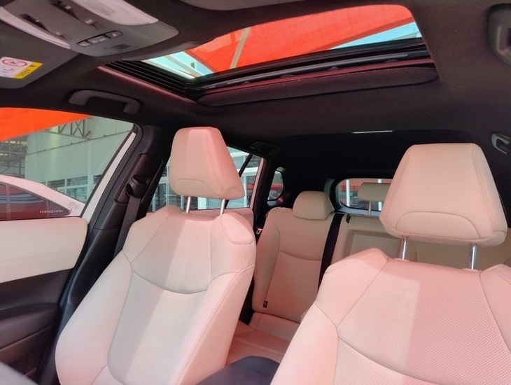 galeria COROLLA CROSS