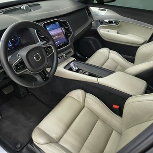 Volvo XC90 T-8 Ultim. Dark 2.0 AWD (Híbrido)