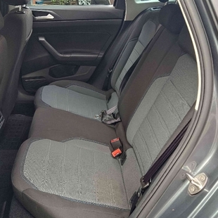 Volkswagen NIVUS 1.0 200 TSI TOTAL FLEX COMFORTLINE AUTOMÁTICO