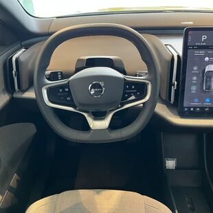 Volvo EX30 Ultra