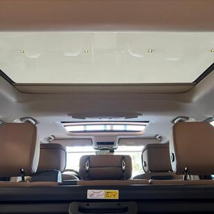 Land Rover DISCOVERY 3.0 D300 TURBO DIESEL MHEV METROPOLITAN EDITION AUTOMÁTICO