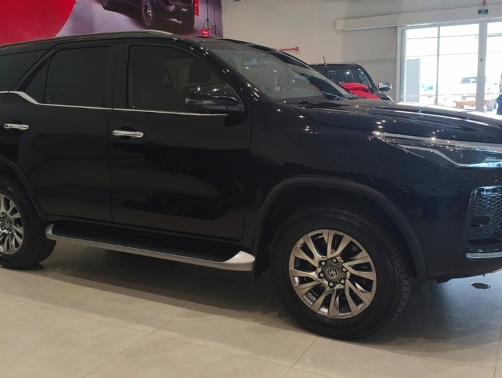 galeria HILUX SW4