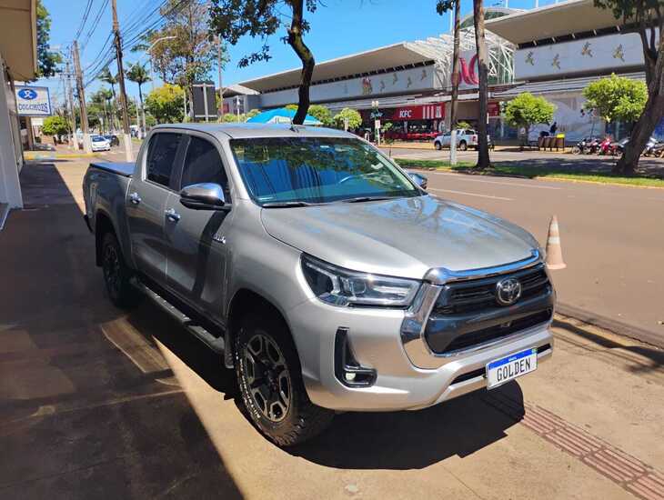galeria HILUX