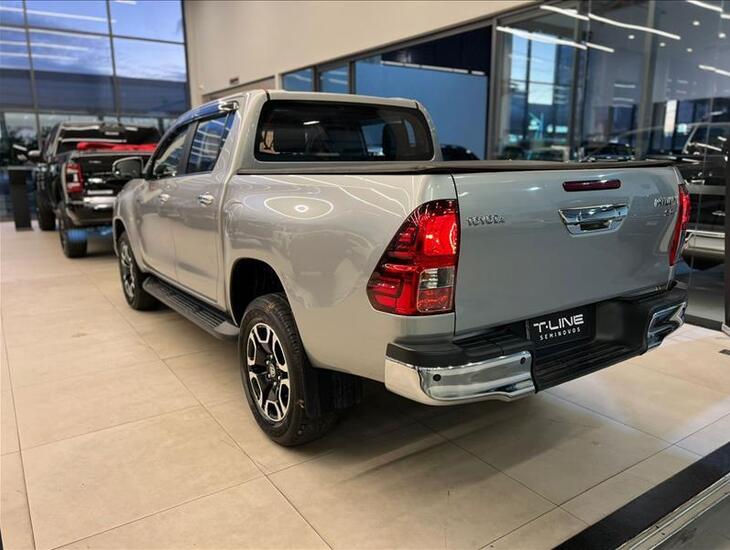 galeria HILUX