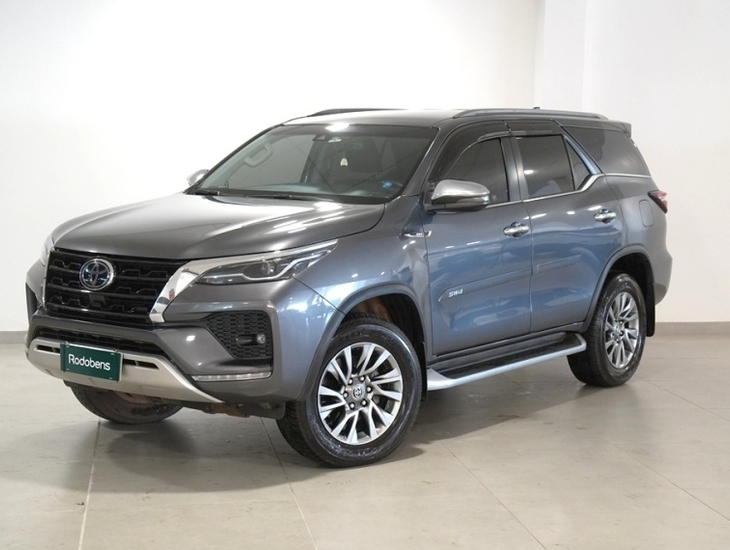 galeria HILUX SW4
