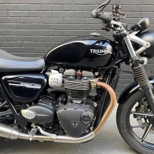 Triumph Street Twin 900cc