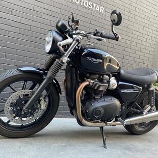 Triumph Street Twin 900cc