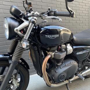 Triumph Street Twin 900cc