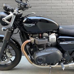 Triumph Street Twin 900cc