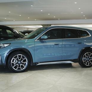 Bmw iX1 eDrive20 X Line (Aut.) (Elétrico)