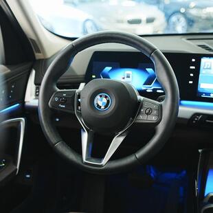 Bmw iX1 eDrive20 X Line (Aut.) (Elétrico)