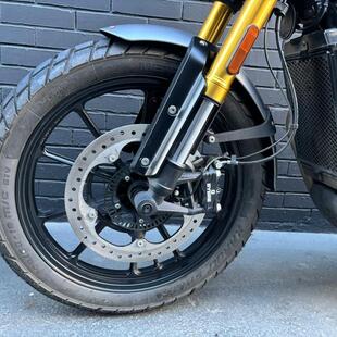 Triumph Scrambler 400 X ABS