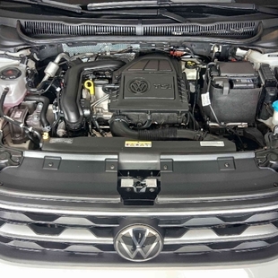 Volkswagen NIVUS 1.0 200 TSI TOTAL FLEX HIGHLINE AUTOMÁTICO