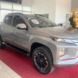 Mitsubishi L200 TRITON SPORT HPE 2.4TDi 16v 4X4 Sport HPE 2.4TDi 16v 4X4