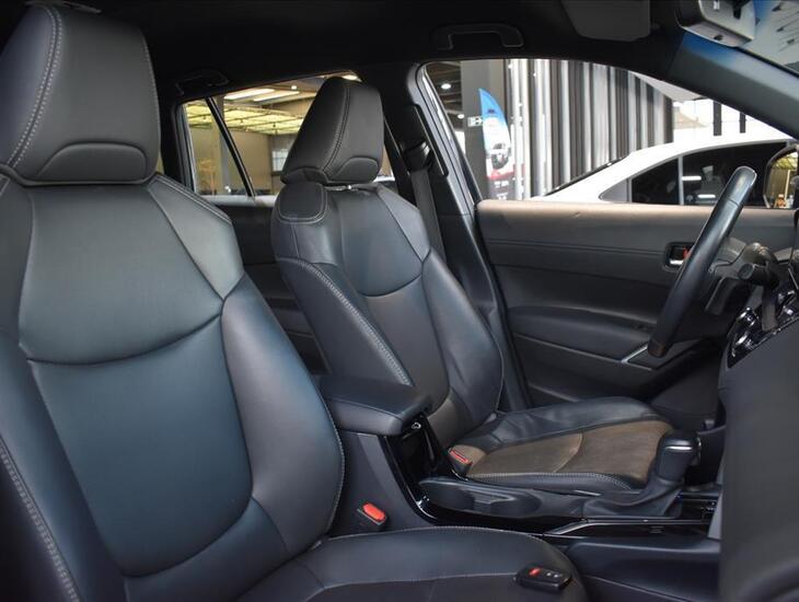 galeria COROLLA CROSS