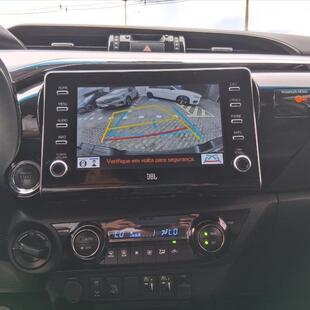 Toyota HILUX 2.8 D-4D TURBO DIESEL CD SRX 4X4 AUTOMÁTICO