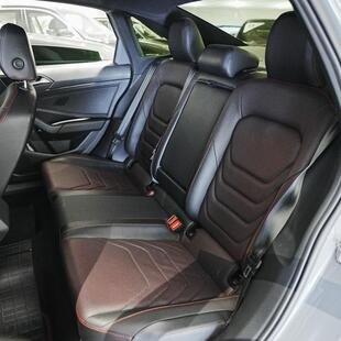 Volkswagen Jetta 2.0 GLI 350 TSI (Aut)