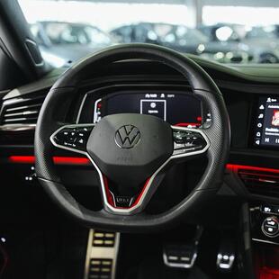 Volkswagen Jetta 2.0 GLI 350 TSI (Aut)