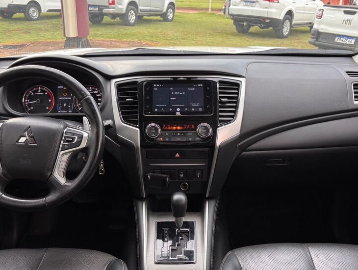 galeria L200 TRITON SPORT HPES