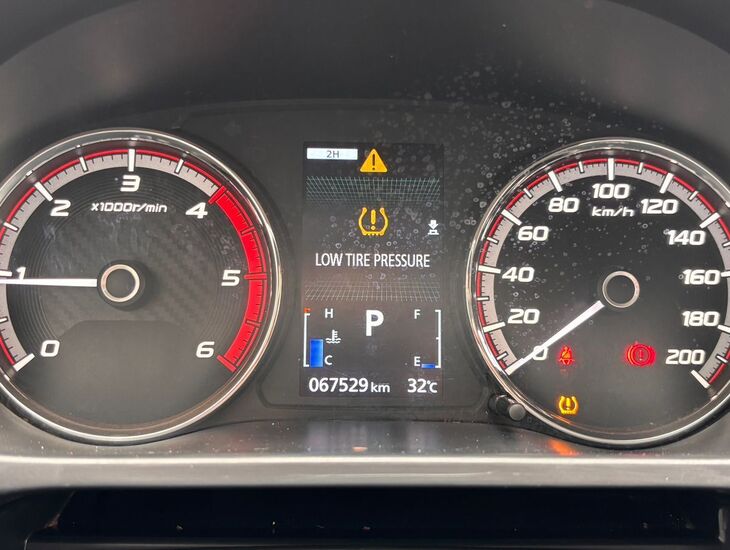 galeria L200 TRITON SPORT HPES