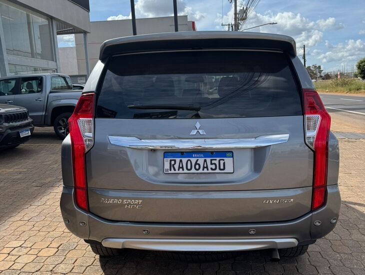 galeria PAJERO SPORT HPE 2.4 4X4