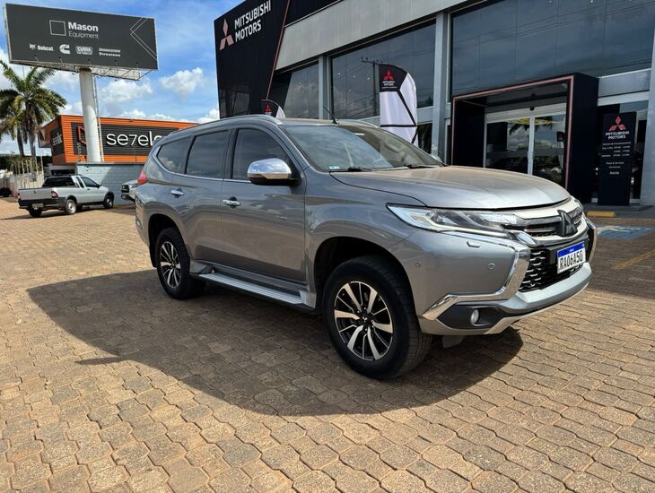 galeria PAJERO SPORT HPE 2.4 4X4