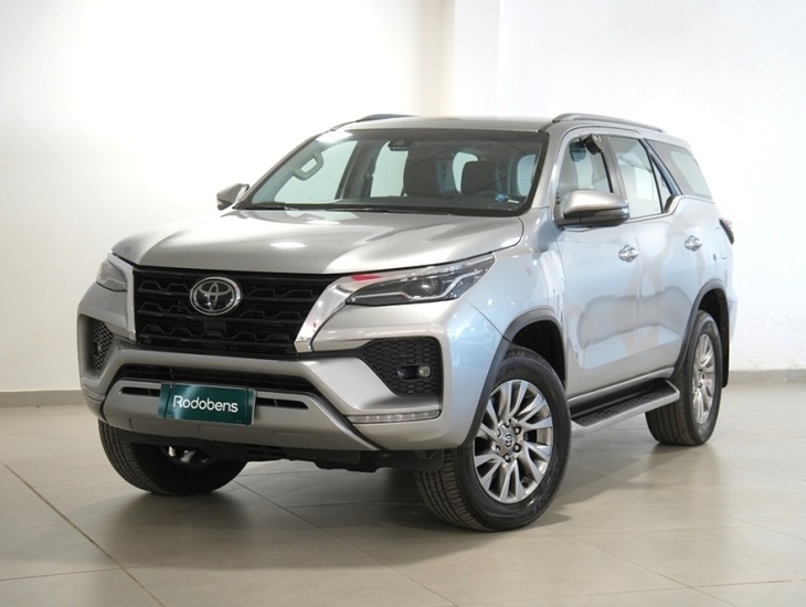 galeria HILUX SW4