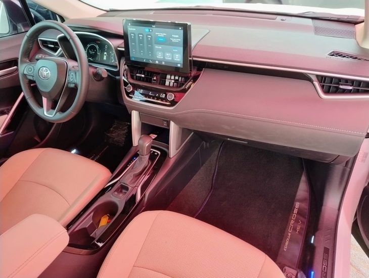 galeria COROLLA CROSS