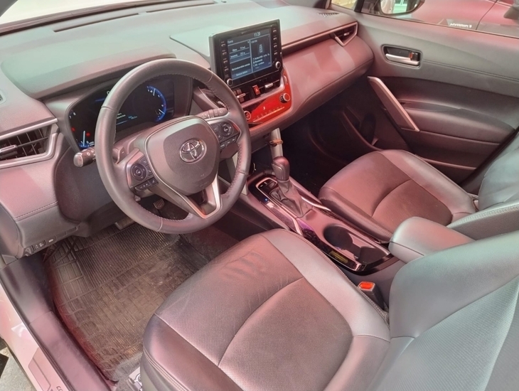 galeria COROLLA CROSS