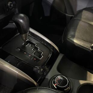 Mitsubishi L200 TRITON 2.4 16V TURBO DIESEL SPORT HPE-S CD 4P 4X4 AUTOMÁTICO