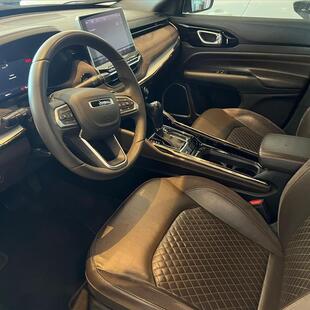 Jeep COMMANDER 1.3 T270 TURBO FLEX OVERLAND AT6