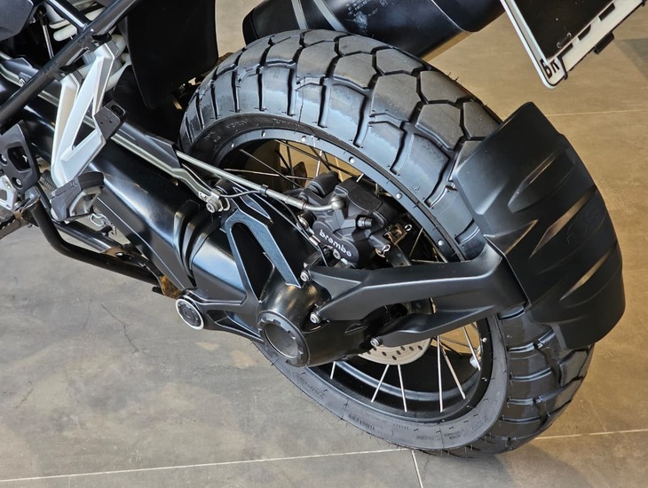 galeria R 1250 GS PREMIUM TRIPLE BLACK